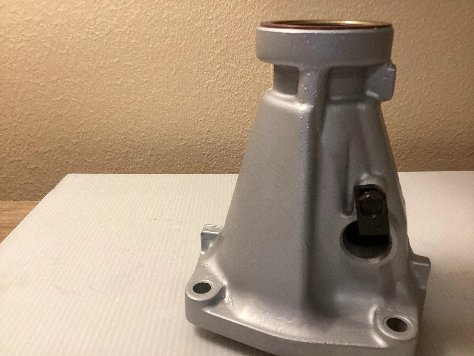 TH 350 6” Tail Housing image 4