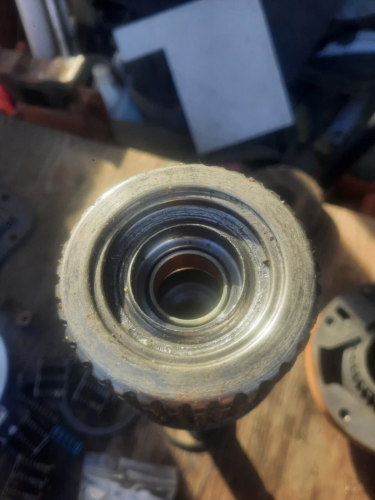 2001-2007 Allison 1000 duramax C1-C2 housing / turbine shaft image 2