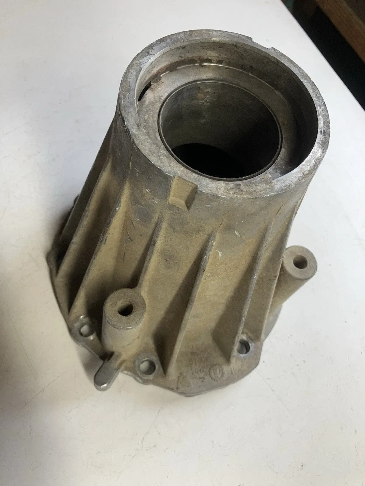 Dodge NP273D 273D Transfer Case Rear Output Tail Housing Slip Yoke Type # 51401 image 2