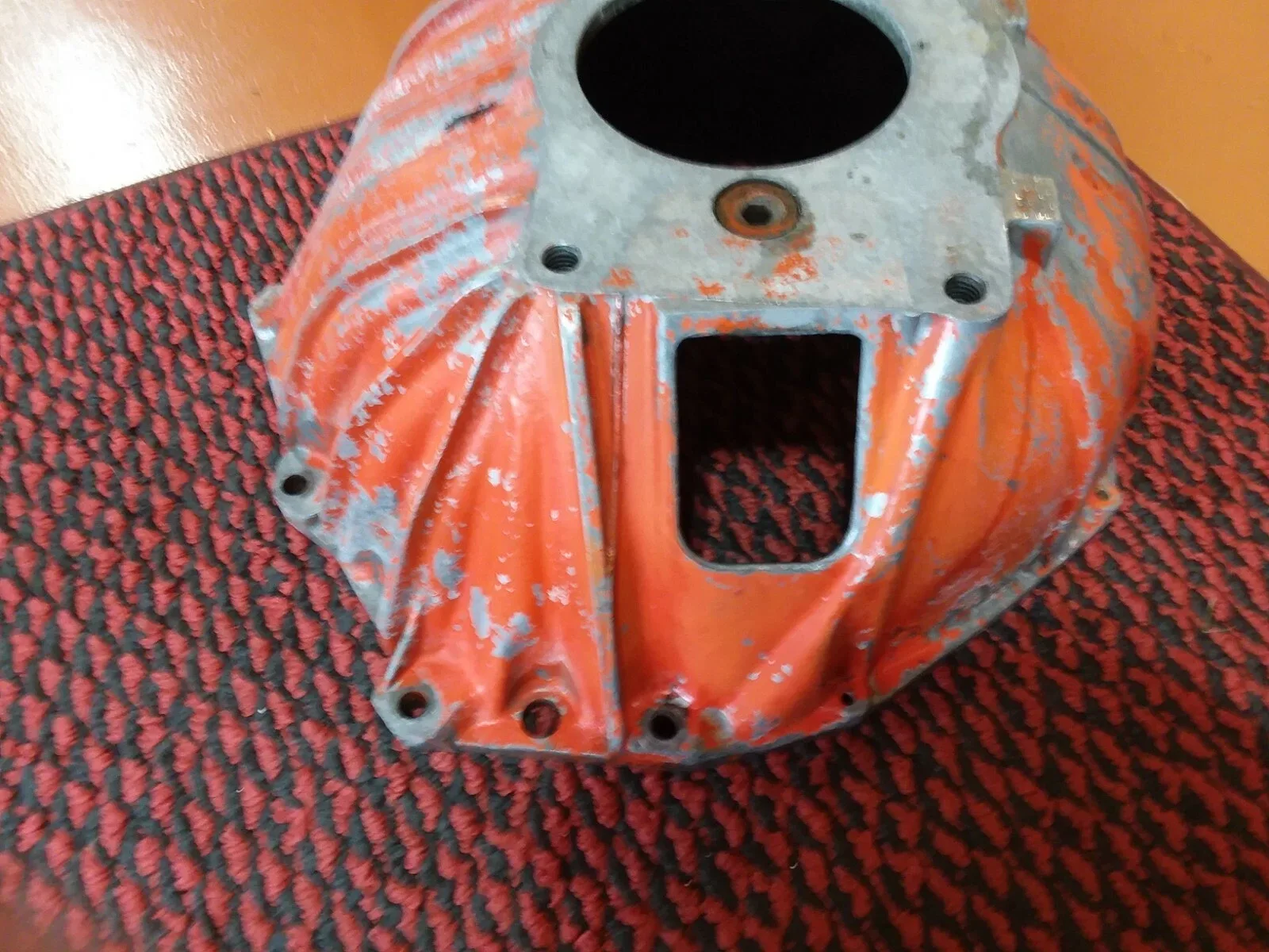 GM BELL HOUSING #3840383 image 3