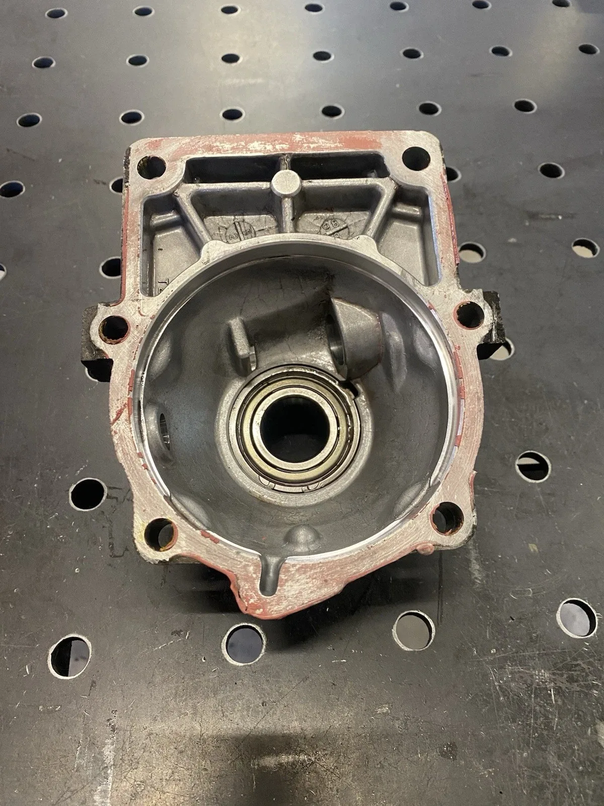 1996-2004 Toyota Tacoma Auto Transmission Rear Output Case Housing 2.7L 2wd image 4