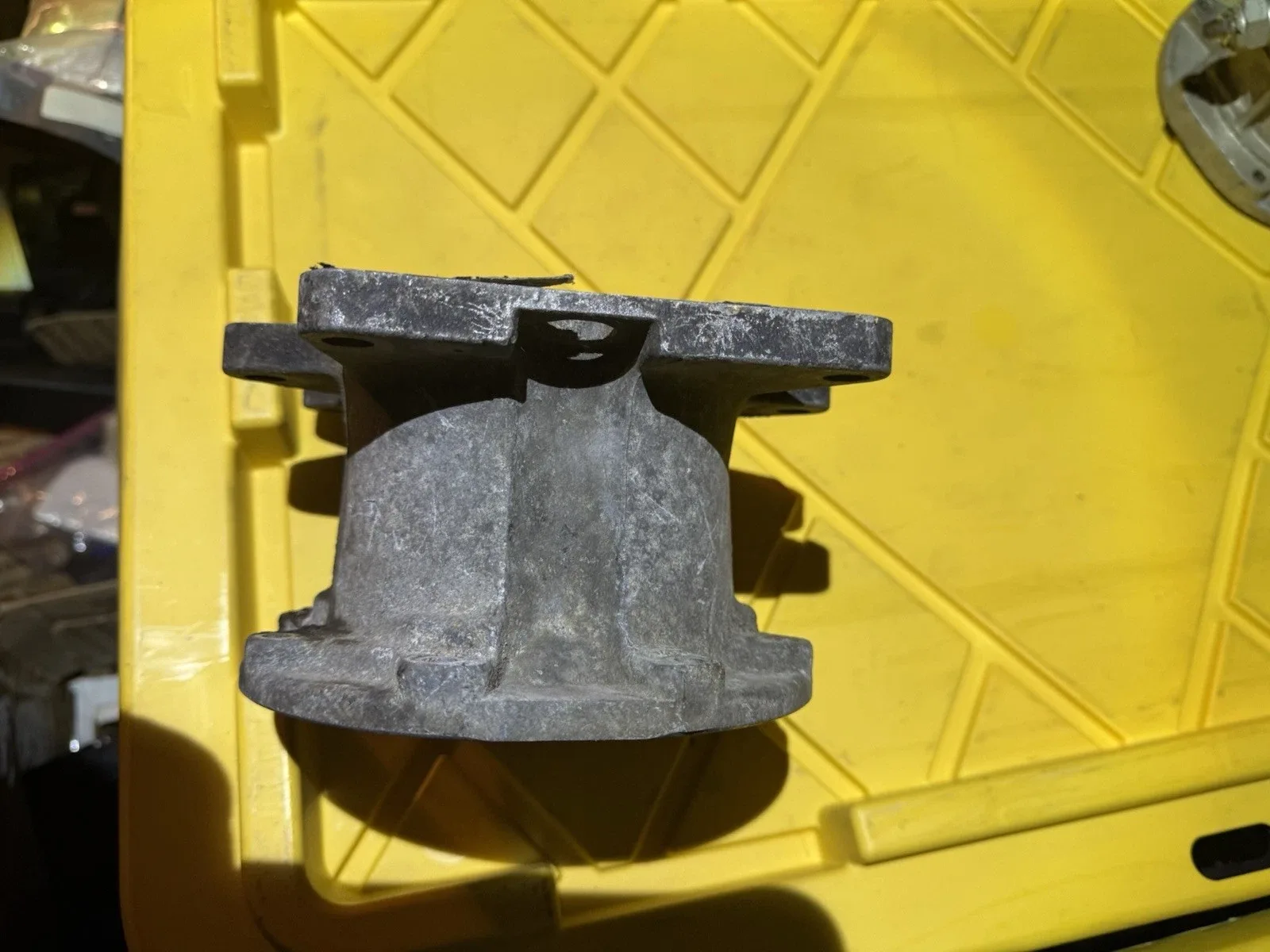 Volvo 240 Overdrive extension housing
