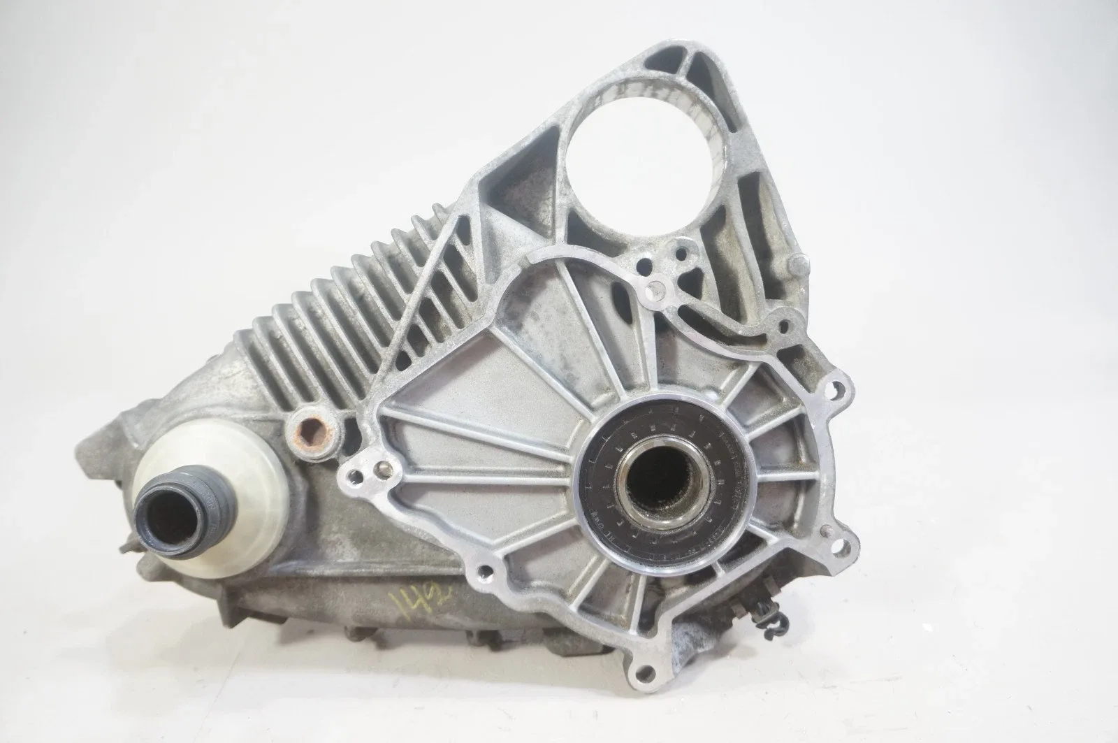 2007-2013 BMW X5 X6 E70 E71  Automatic Transmission Transfer Case Box Housing image 4