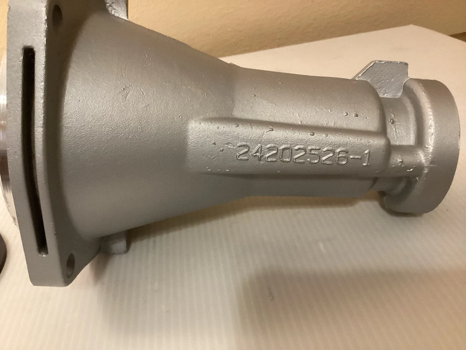 4L60E Tail Housing & Speed Sensor image 3