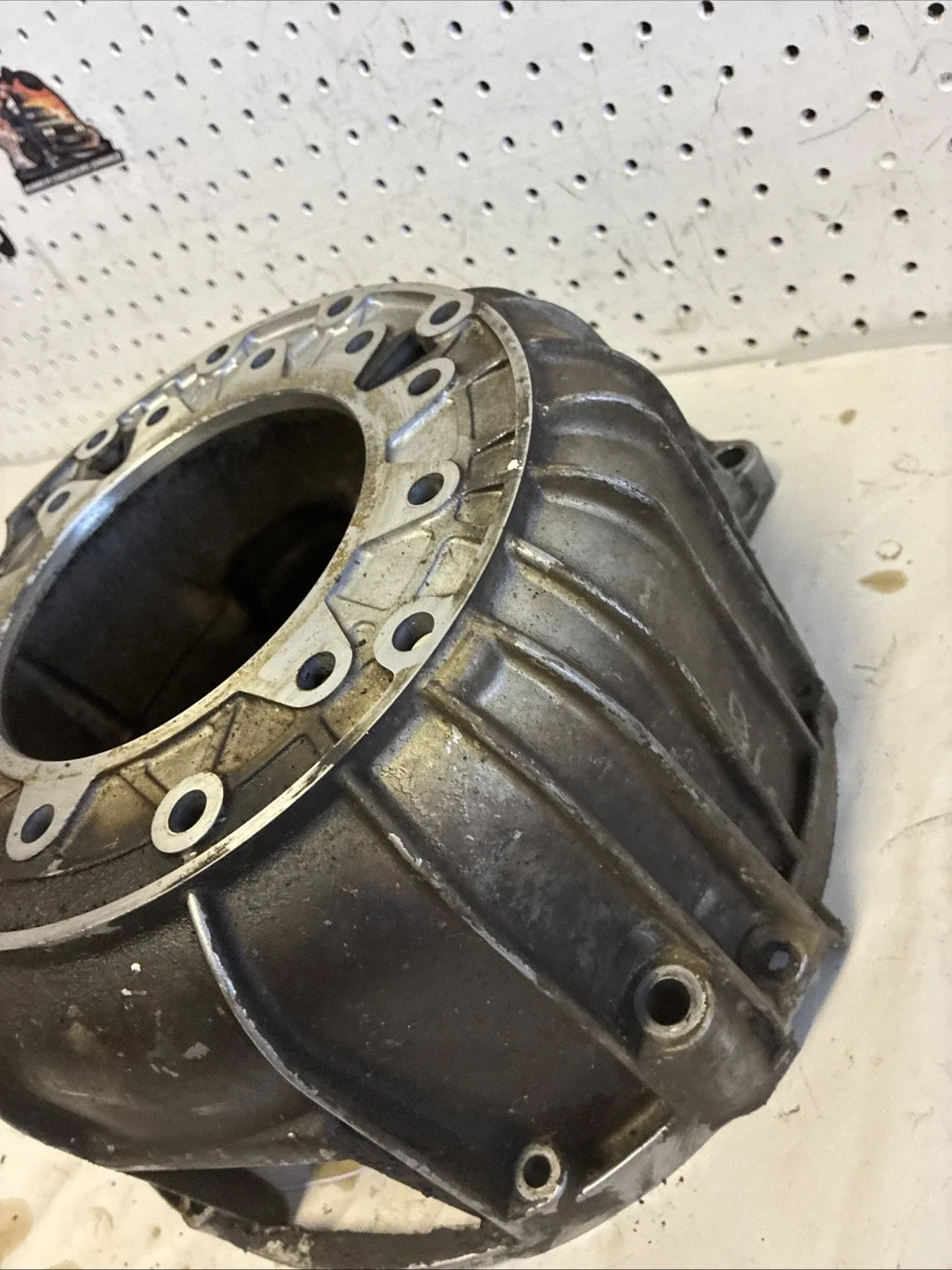 BMW OEM E30 E34 M20 converter housing automatic transmission bell 4hp-22 1216157 image 3