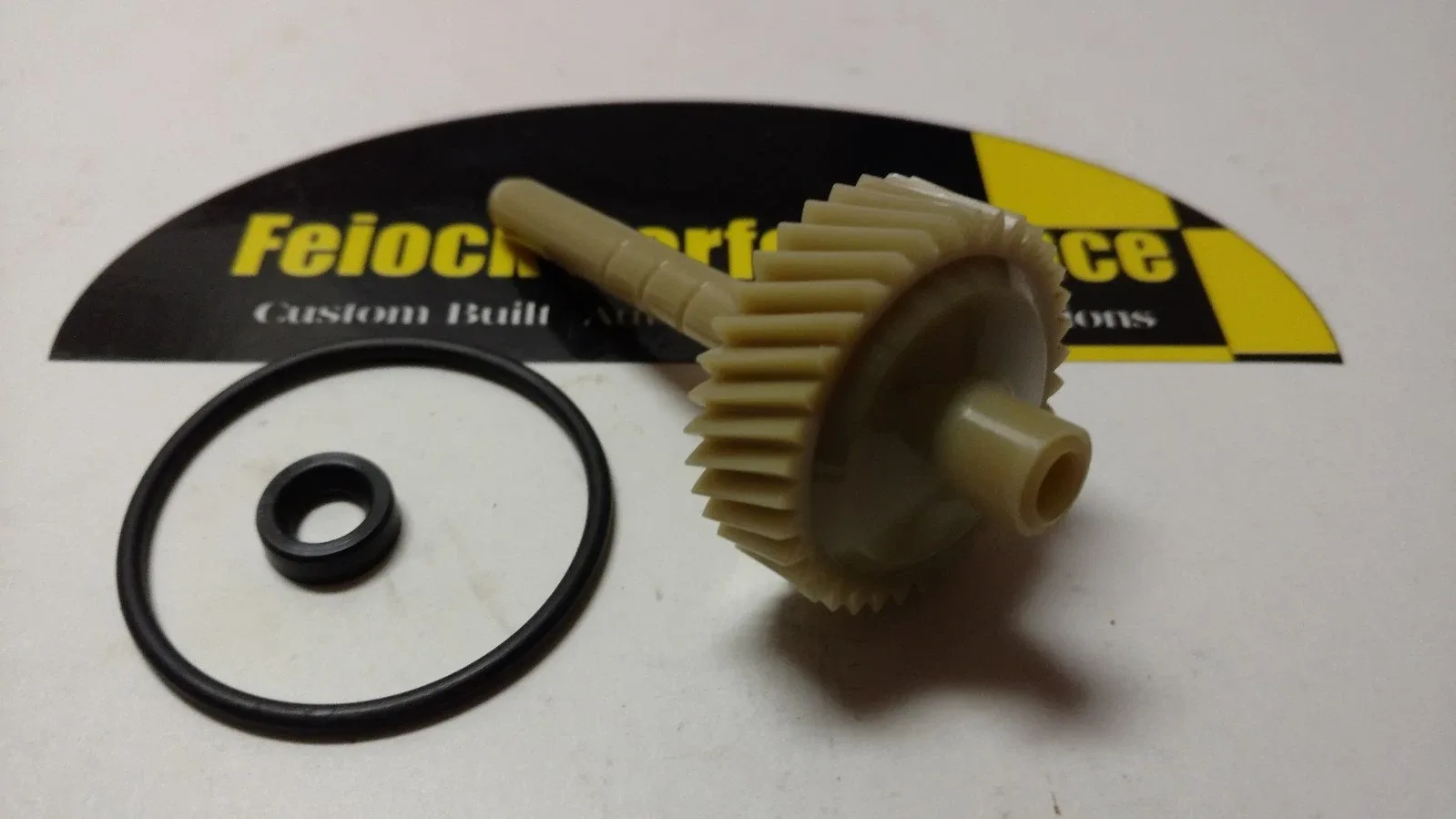 GM NP208 36 Tooth Speedometer Driven Gear With Housing Seals - USA Shipping