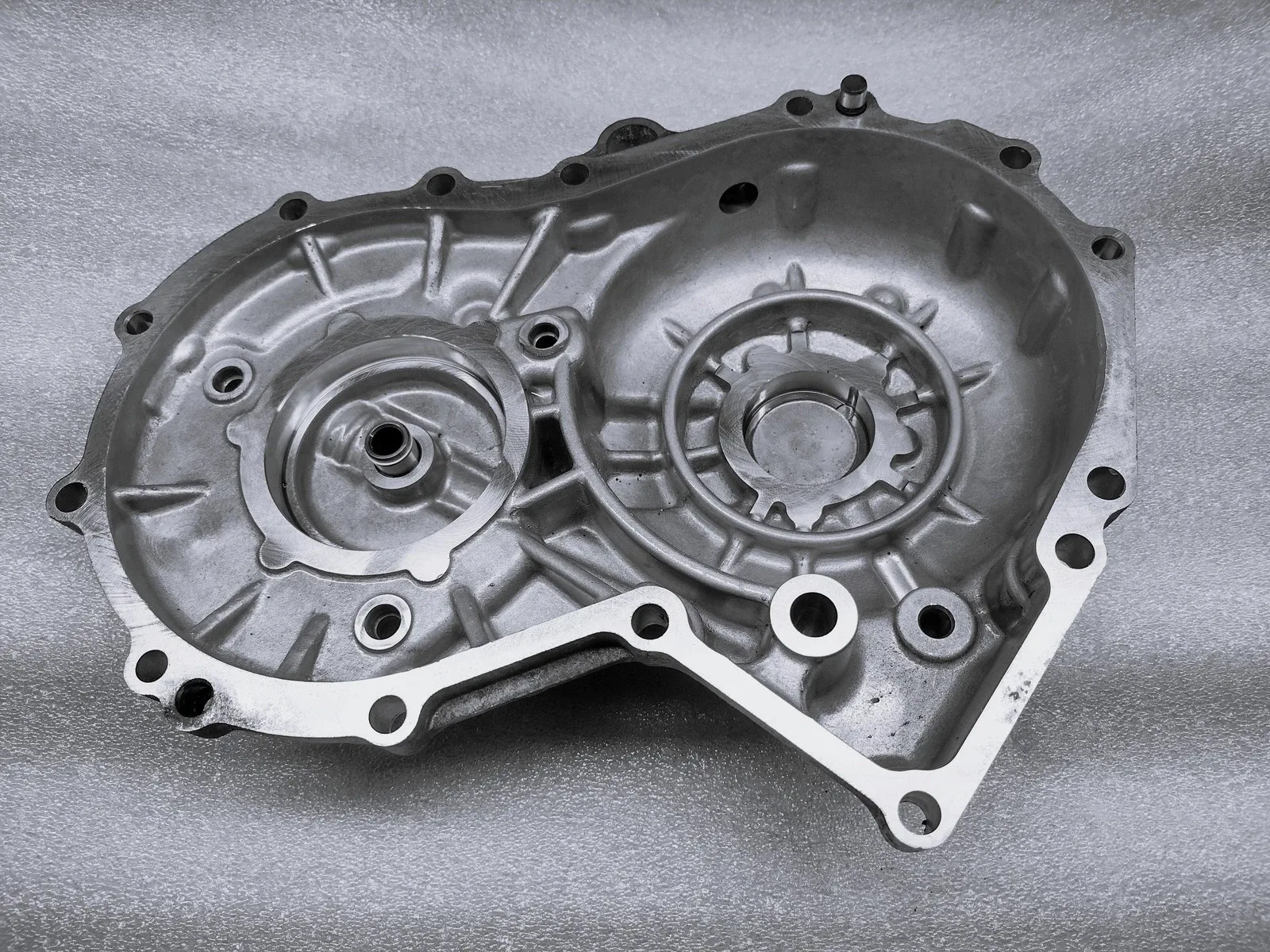 JF009E RE0F08B CVT Side Cover w Sensor Hole Nissan Cube Versa 1.8L Cast ALO image 4