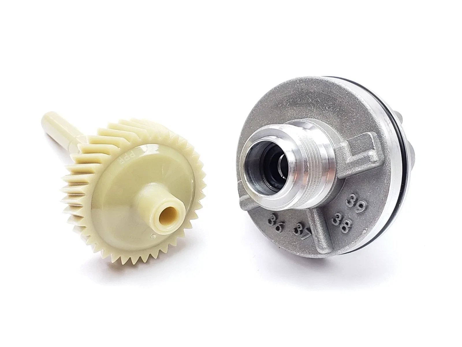 GM TH350 BOP Transmission 36 Tooth Driven Speedometer Gear & 34-39 Housing