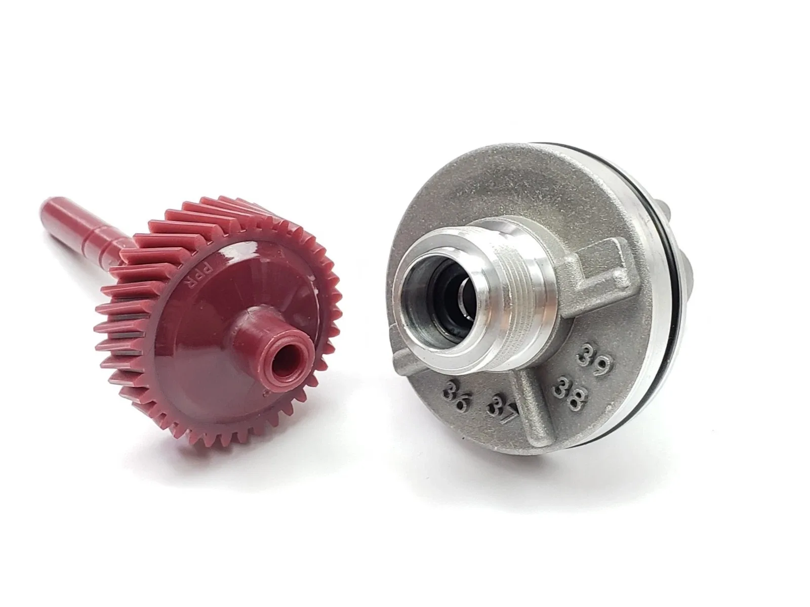 GM TH350 BOP Transmission 37 Tooth Driven Speedometer Gear & 34-39 Housing