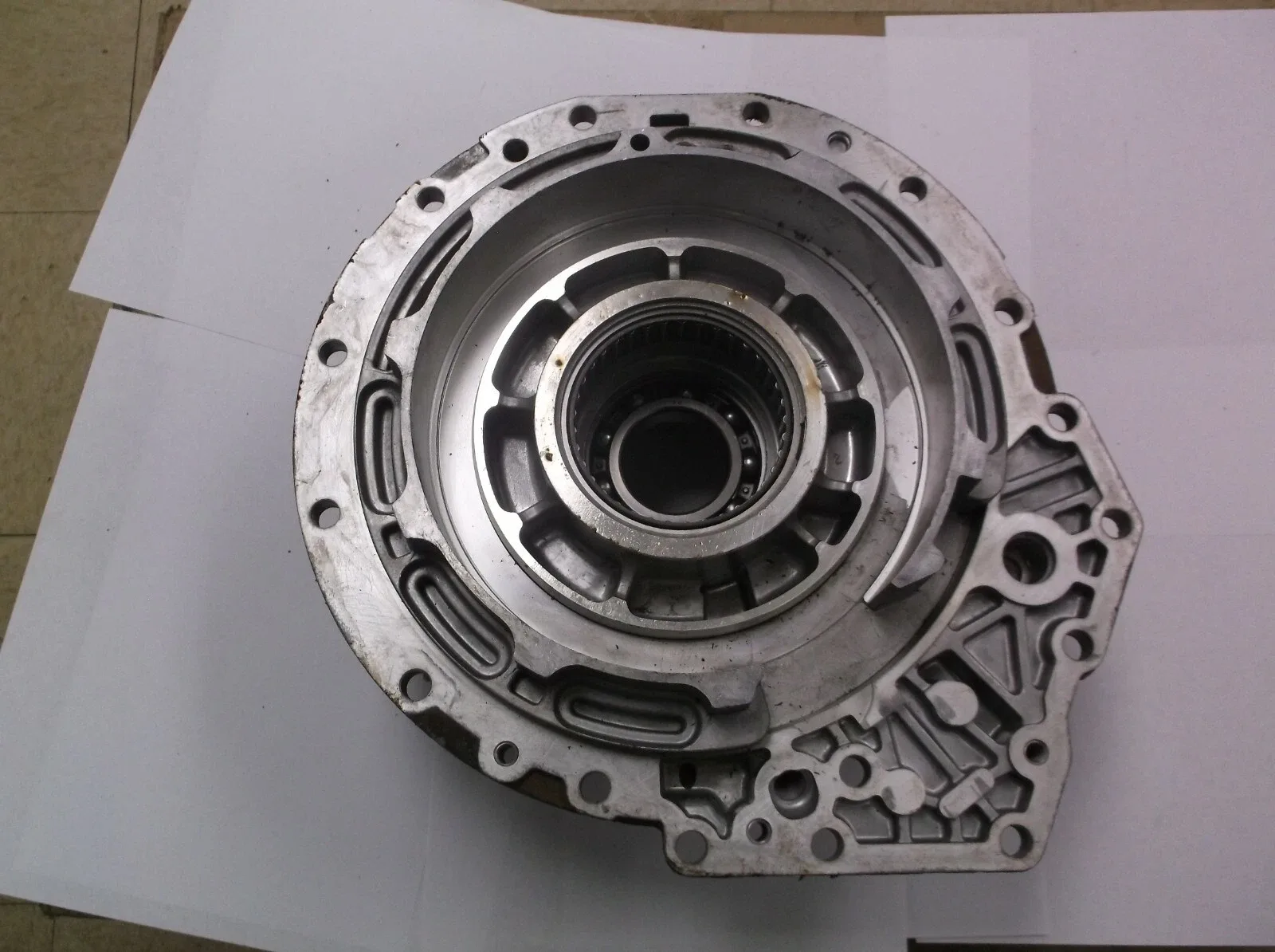 ALLISON 1000/2000 EARLY 4X4  EXTENSION/TAIL HOUSING  CAST#29536409 image 2