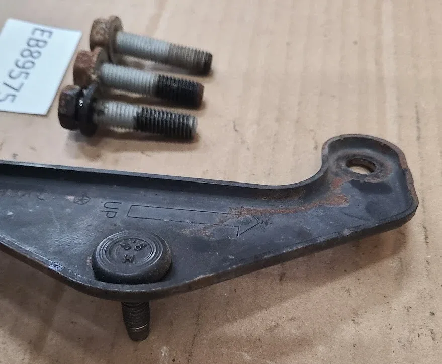 OEM 2014-2018 RAM 1500 3.0L Eco Diesel AT Transmission Mounting Bolts 68160683AC image 4
