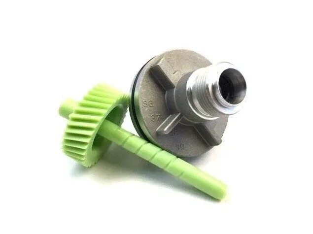 34 Tooth Driven Speedometer Gear & Housing W/ O-Ring Seal & C-Clip Fits TH400