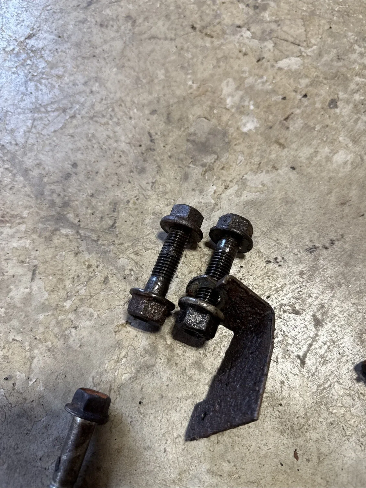 Jeep Cherokee XJ 87-01 AW4 Auto Trans Bell Housing to Engine Mounting Bolts (G99 image 2