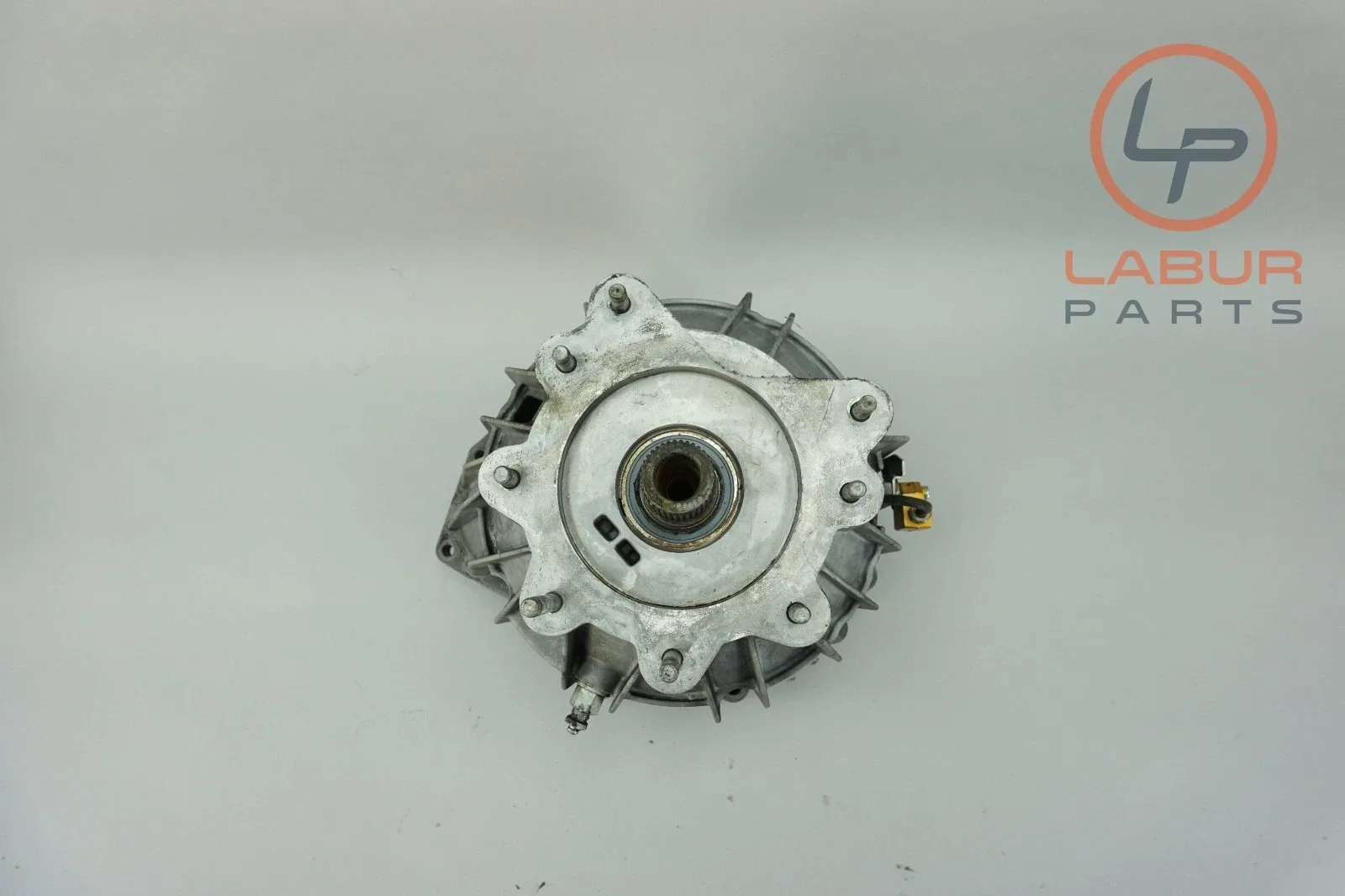 M139 05-07 Maserati Quattroporte Transmission Clutch Housing Z7072 image 2