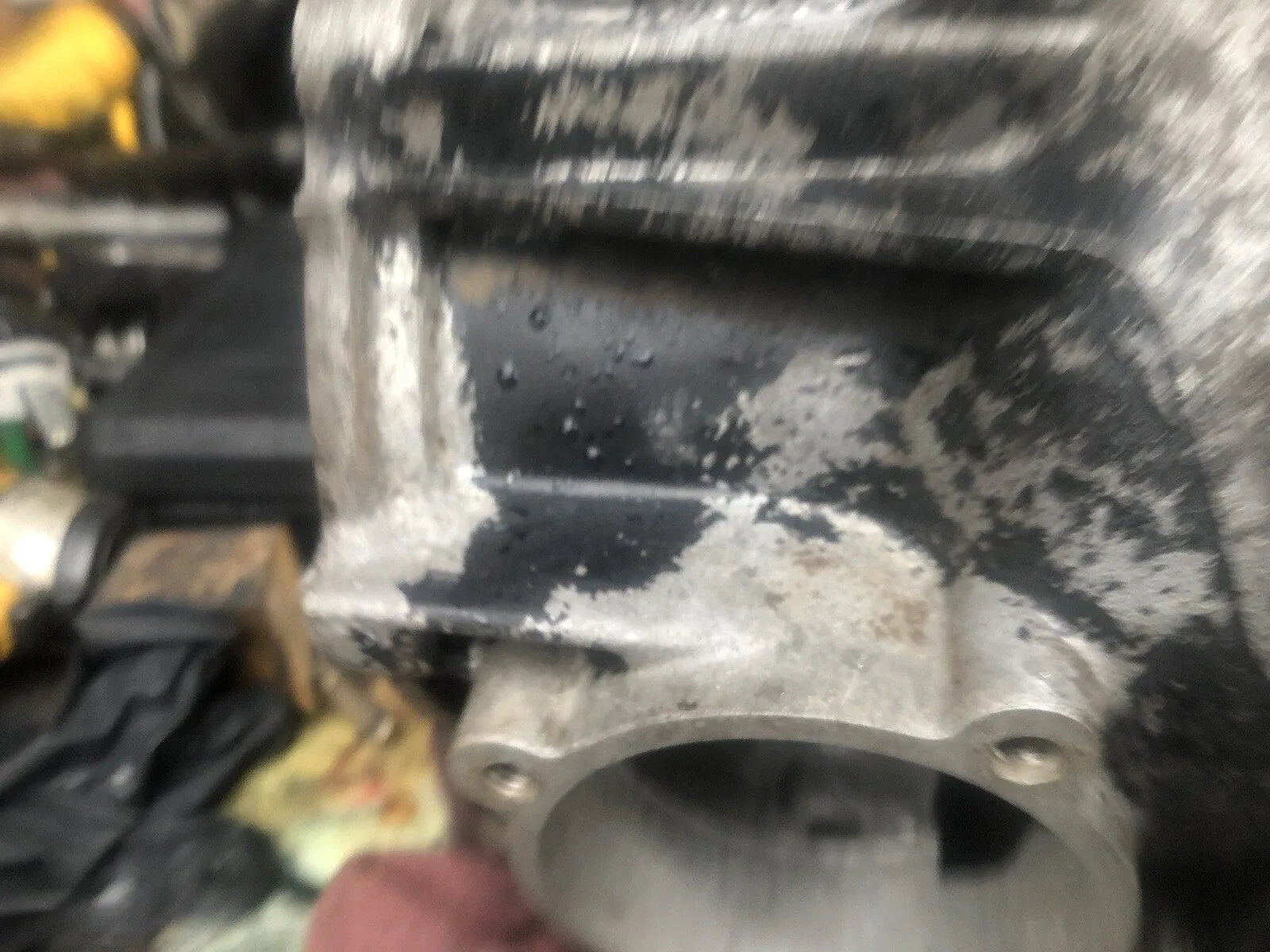 Turbo 400 BOP 8 Bolt Case image 2