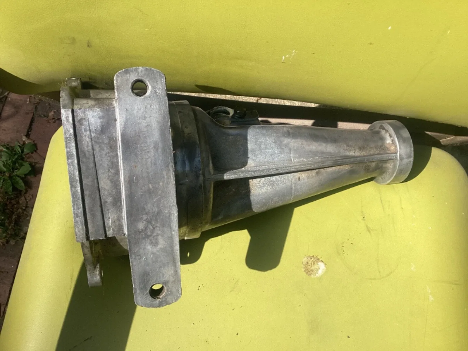 Ford    Transmission       OEM Used Tail Housing Tail Extension C5AP-7A040-BBA image 3