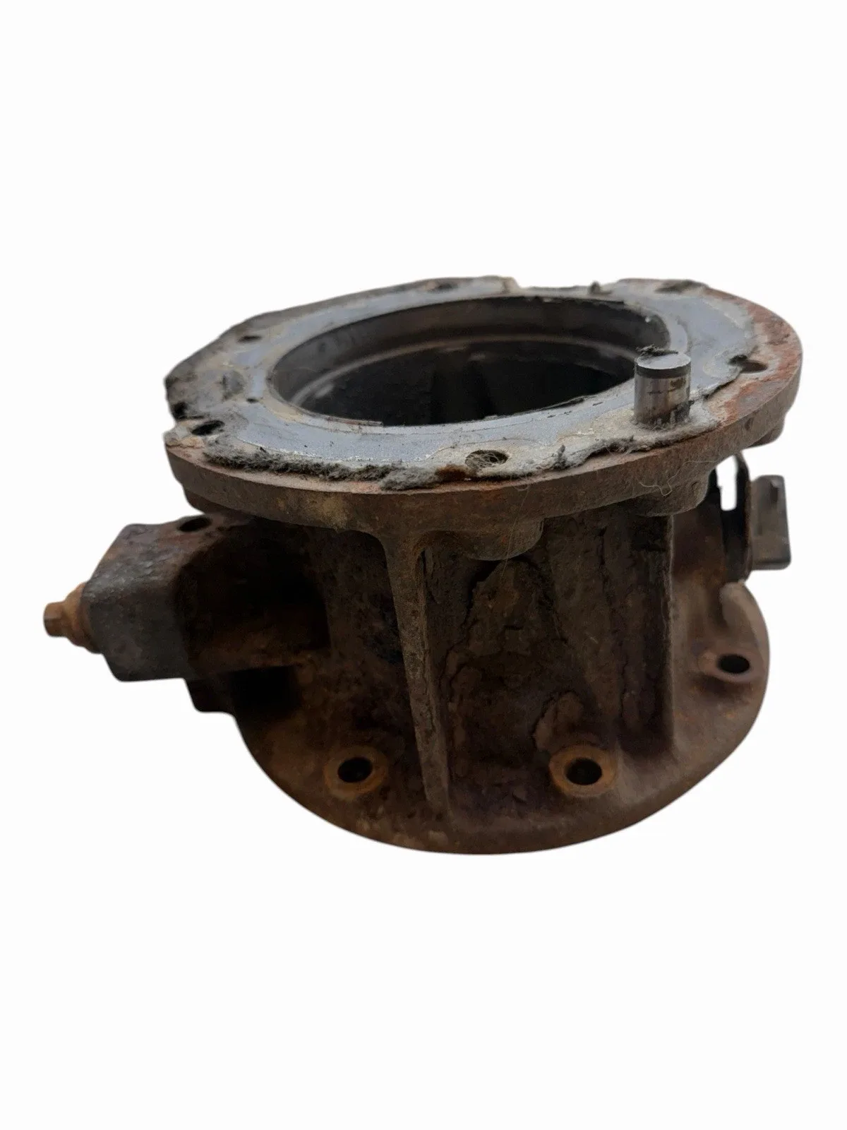 Ford 4R100 Transmission Tail Shaft Housing 4X4 Cast Iron w/ Speed Sensor Hole OE image 4