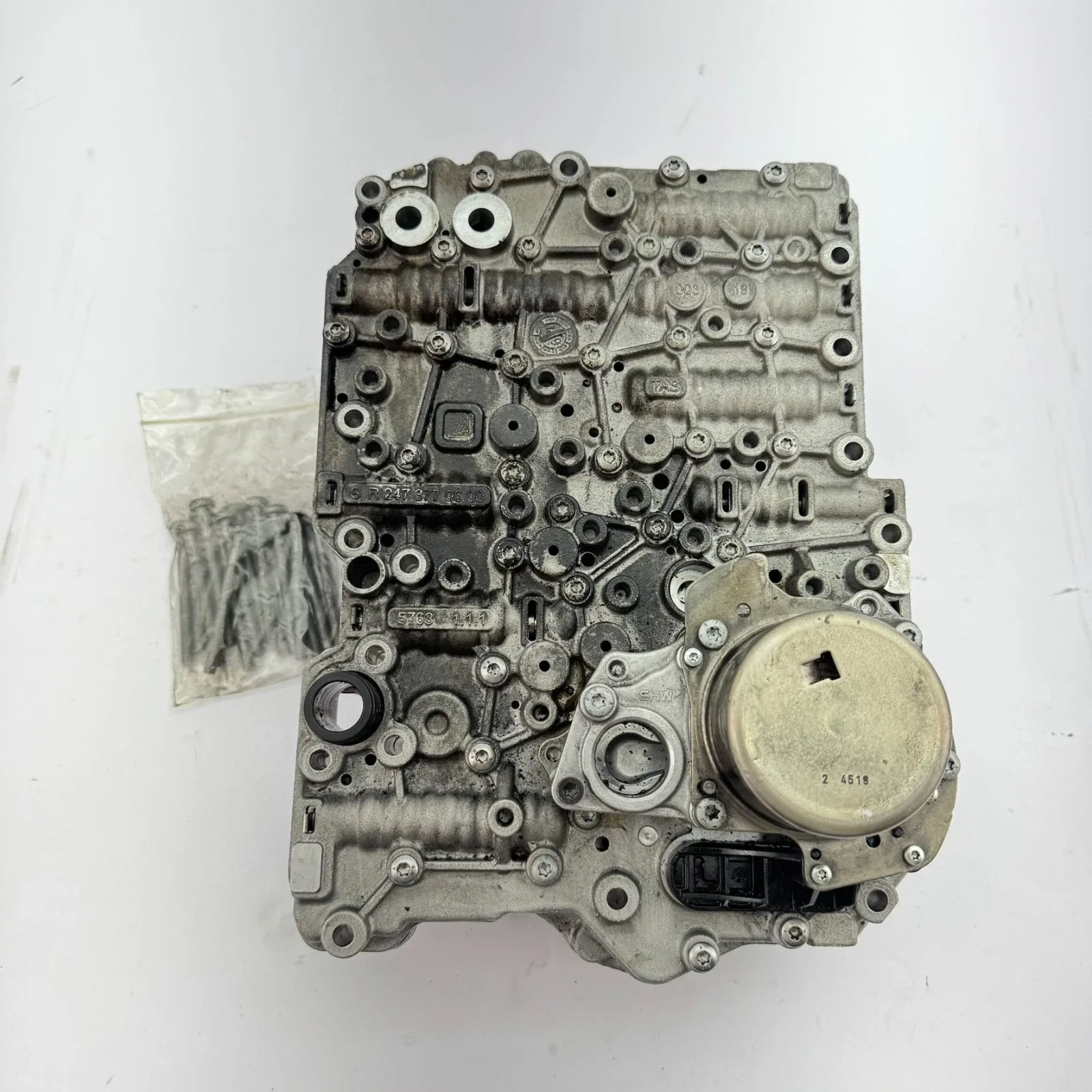 2020-2025 Mercedes GLA250 Automatic Transmission Valve Body 2473770600