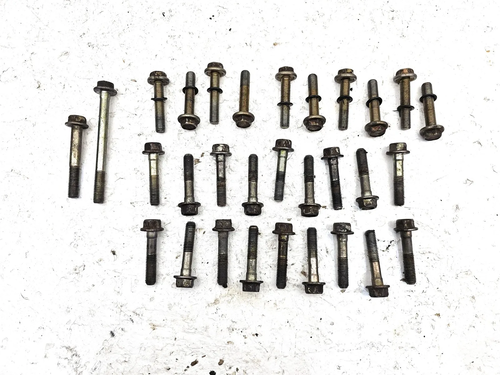 01-05 Sierra 2500 Hd Allison 1000 Bell Housing To Transmission Bolts Case Bolts
