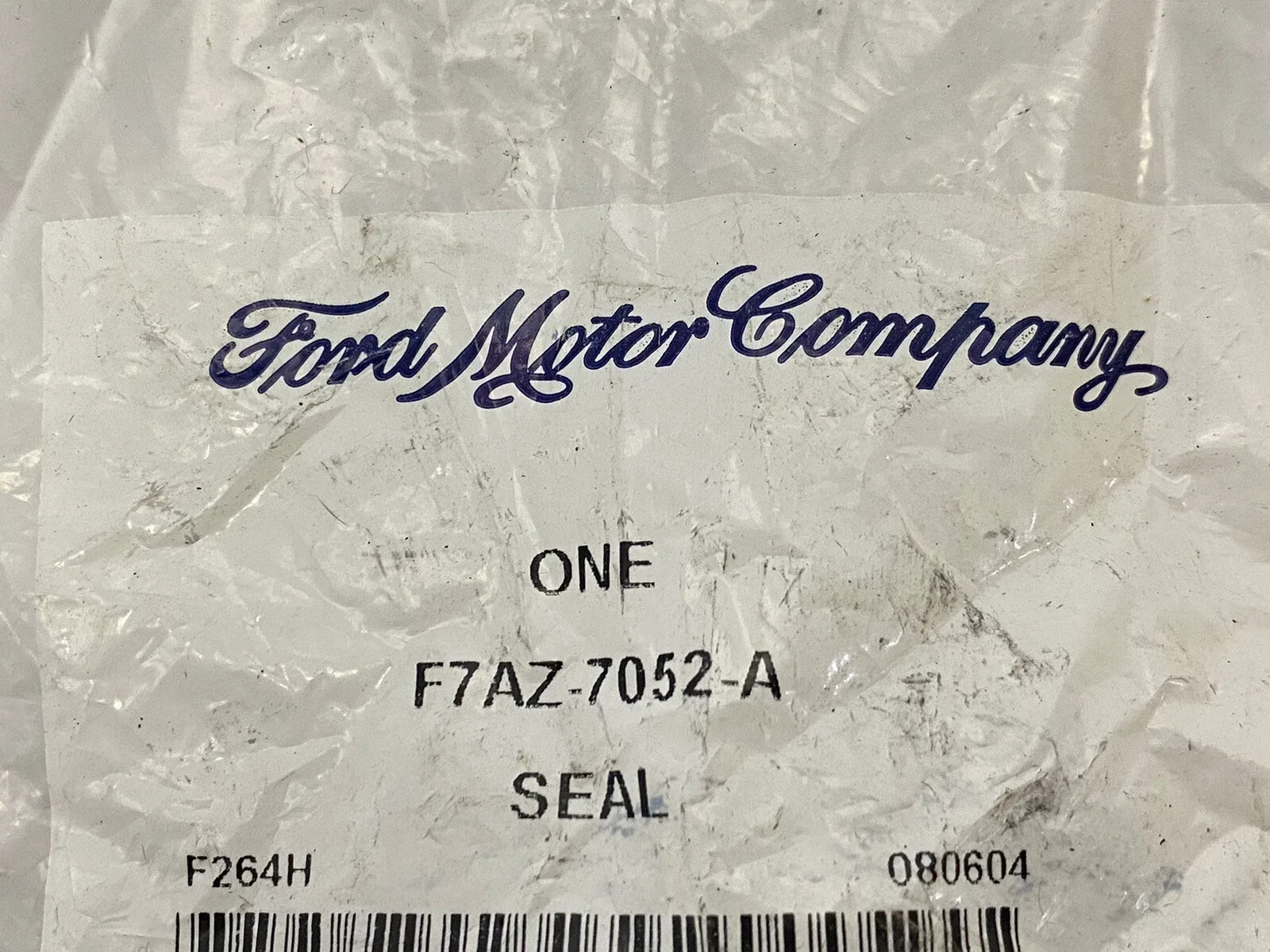 Ford F7AZ-7052-A  Automatic Transmission Extension Housing Seal image 4