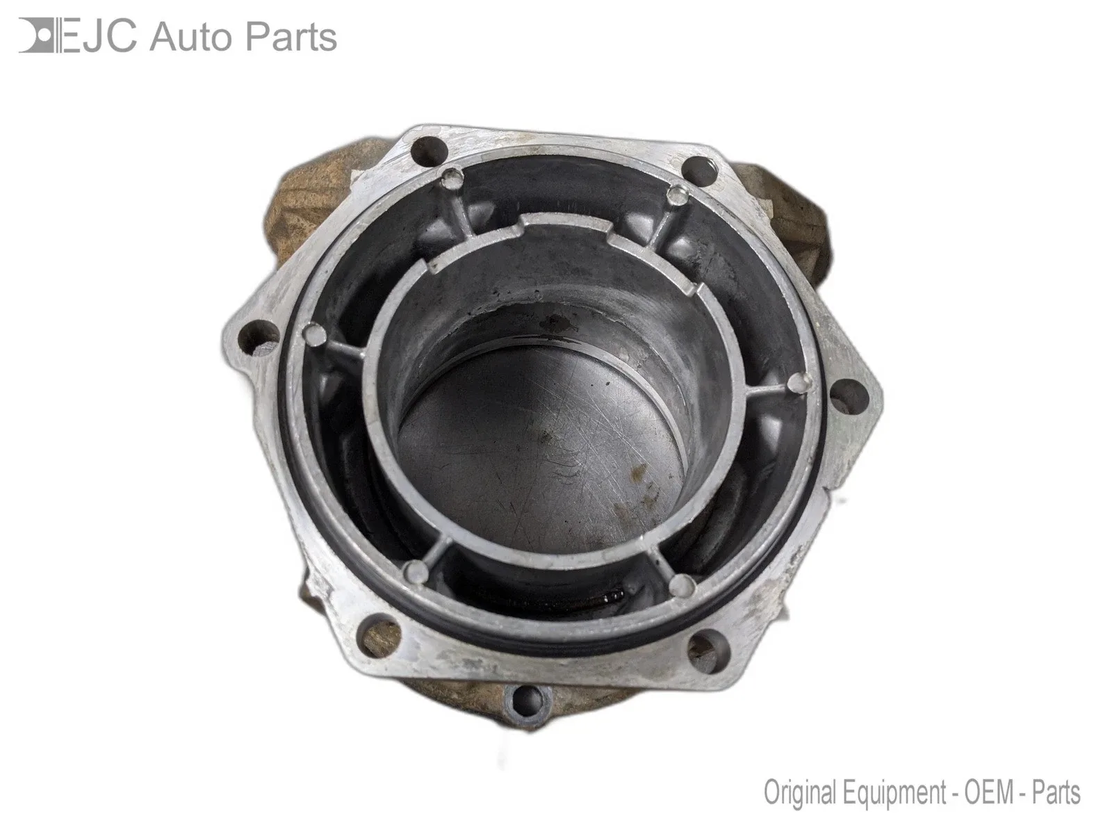 Tail Shaft Housing For 07-08 Chevrolet Avalanche  5.3  Gas