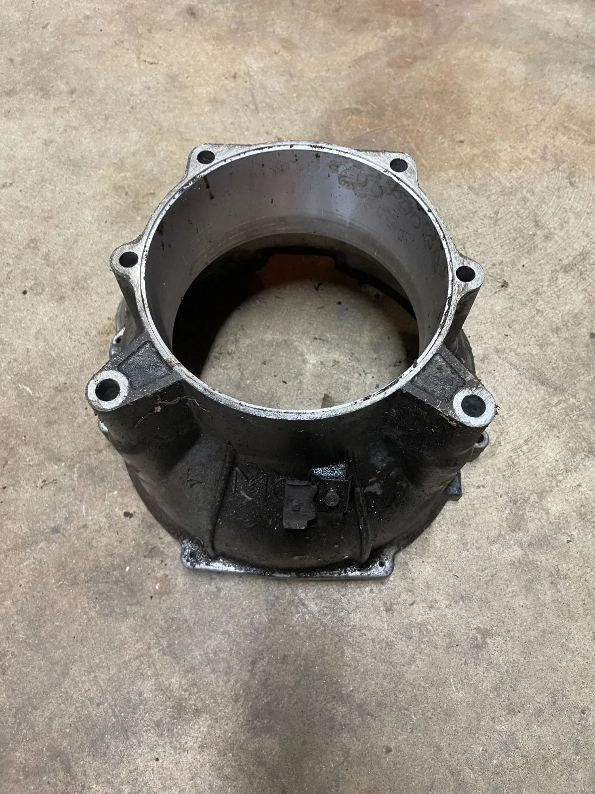 1989 Dodge D-50/Mitsubishi Mighty Max 2WD 2.0 Automatic Bell Housing image 3