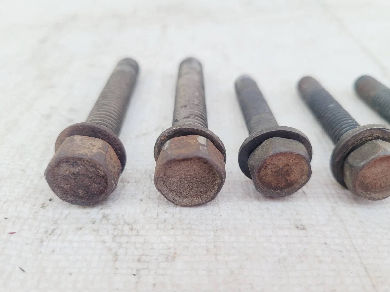 87-90 Jeep Wrangler TJ Automatic Transmission BOLTS to Motor Engine Hardware image 4