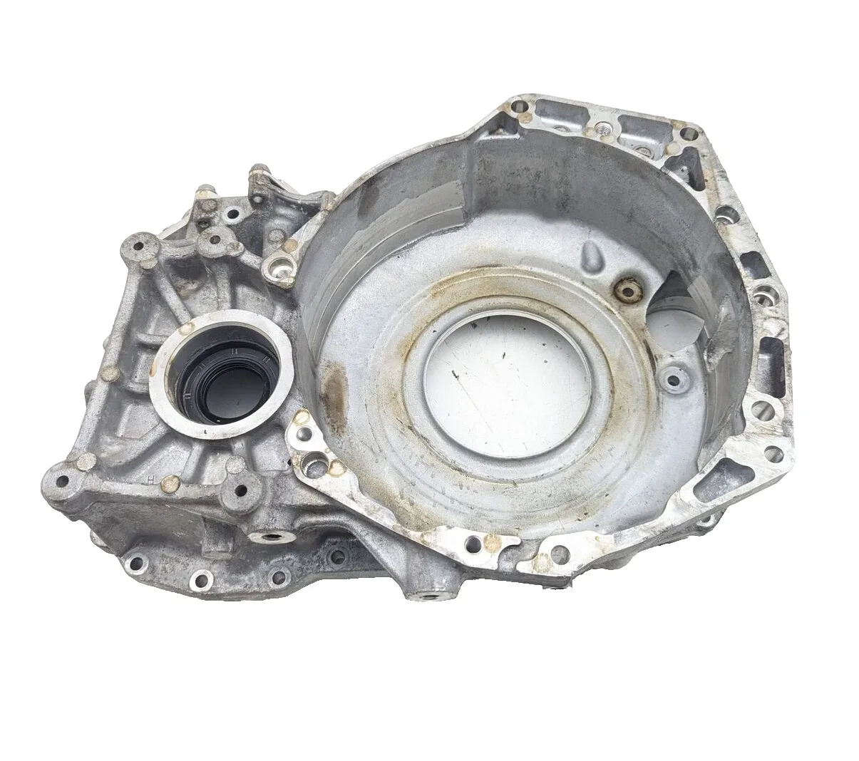2019-2022 Volkswagen Atlas  FWD Transmission Bell Housing OEM