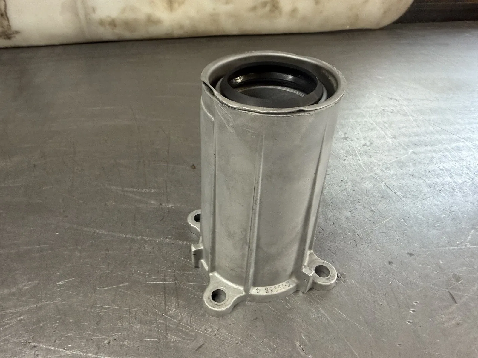 NP241 transfer case tail housing NP242 NP243 NP231 NP233 chevy gmc C16258 image 2