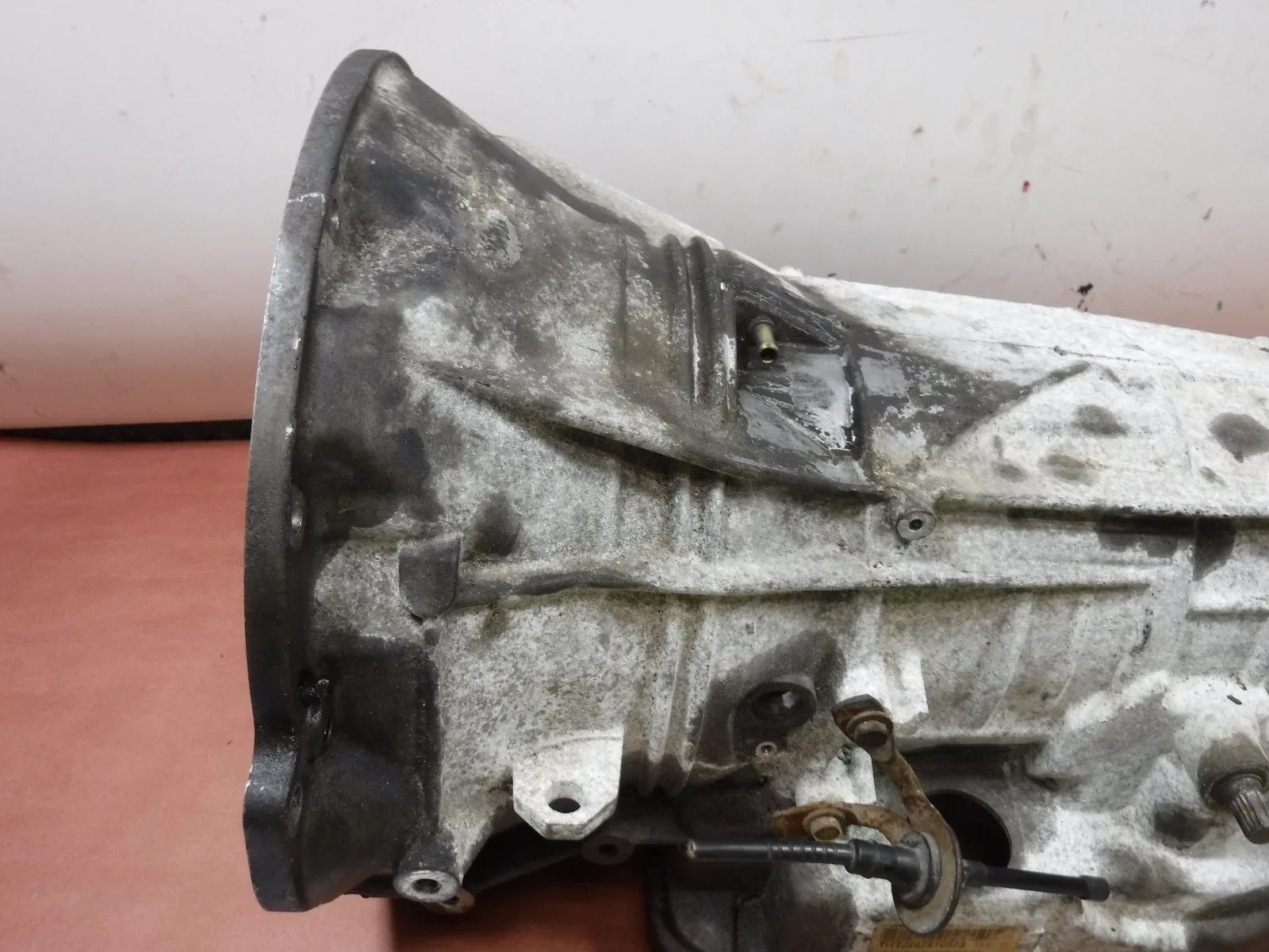 Dodge Durango Dakota 2001 4.7 V8 45RFE Automatic Transmission Housing 52119091AA image 2