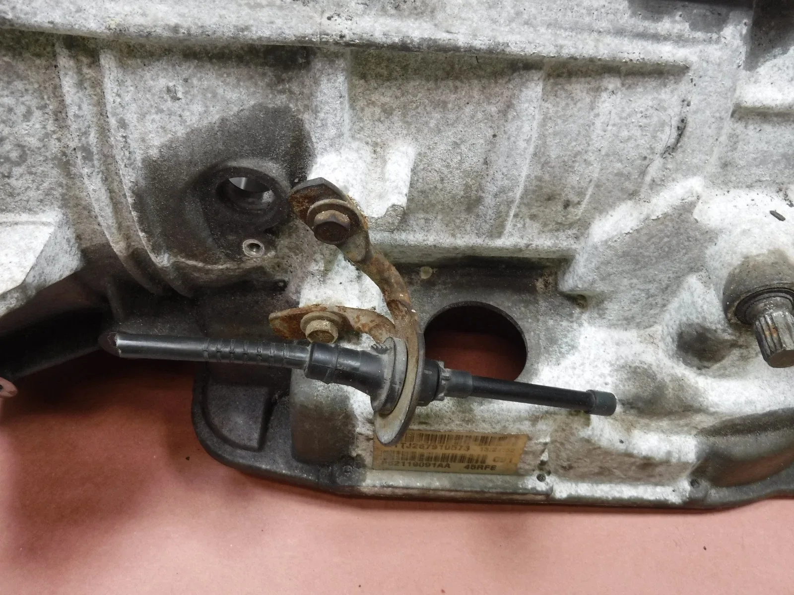 Dodge Durango Dakota 2001 4.7 V8 45RFE Automatic Transmission Housing 52119091AA image 3