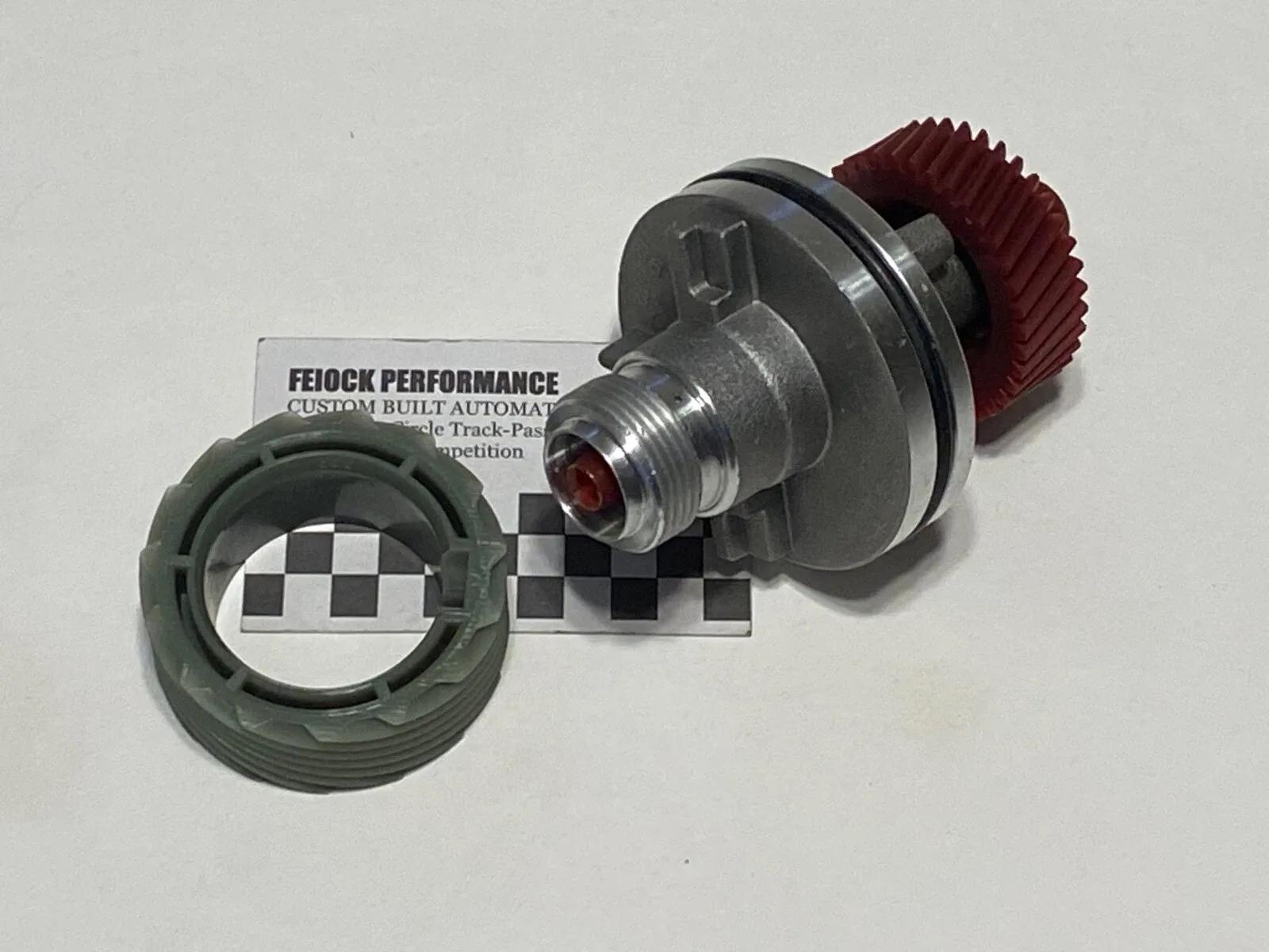 700R4 37 Tooth Driven Gear & 15 Tooth Drive Gear & Matching Speedometer Housing