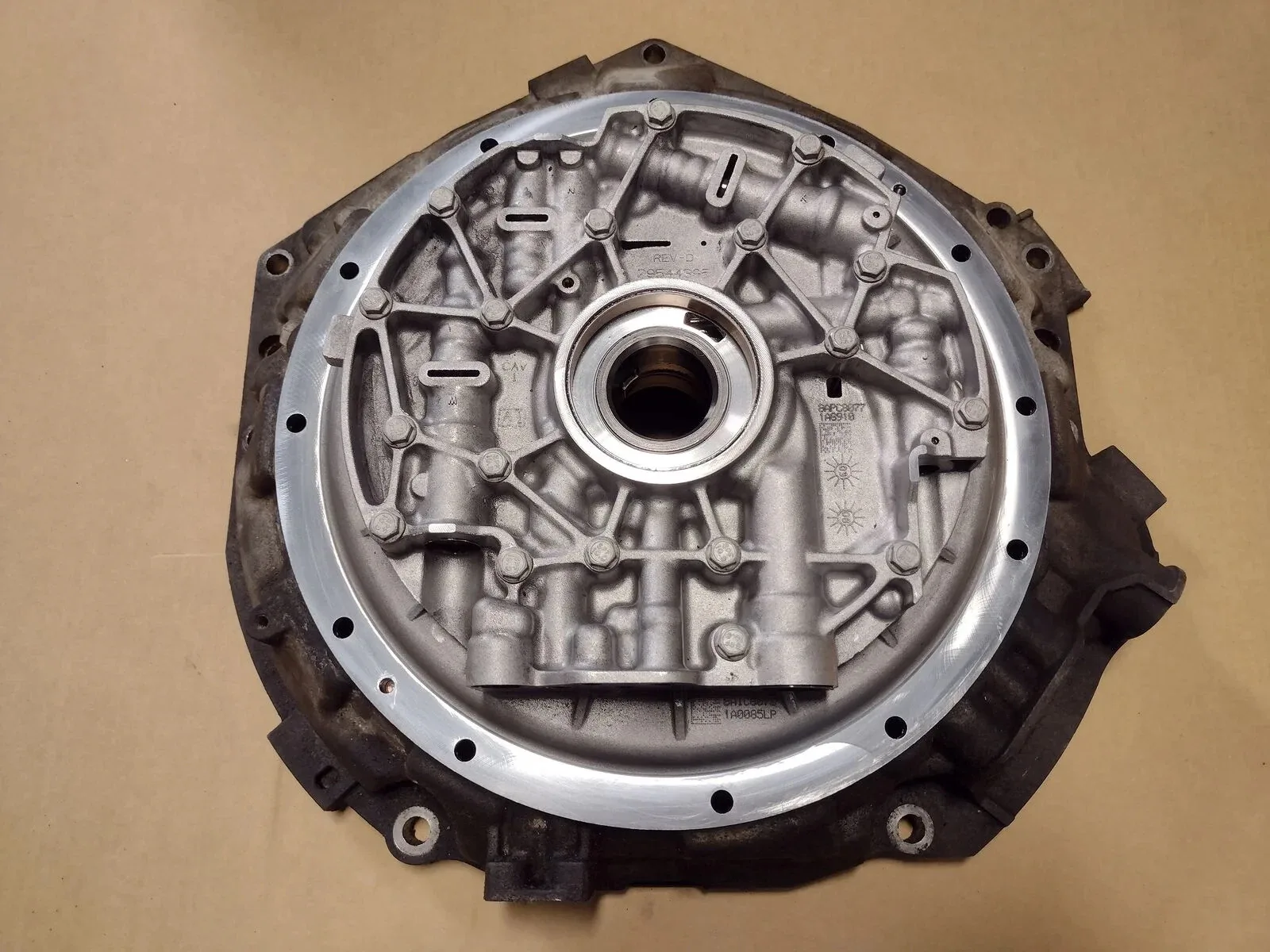 2ML70 6.0L Hybrid Torque Dampener Housing Pump Cover Rotor Kit Cast 29544433 image 2