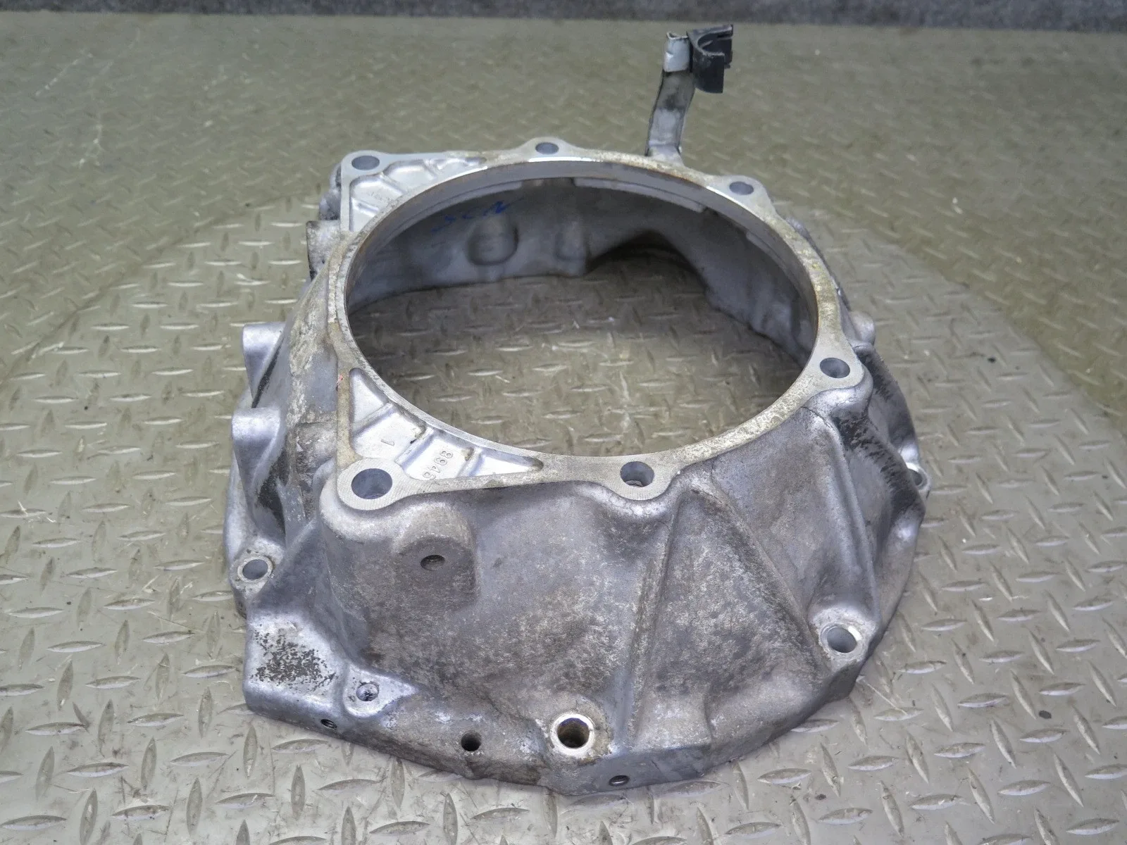97-00 LEXUS JZZ31L SC300 2JZGE RWD A/T J2 AUTO TRANSMISSION BELL HOUSING OEM