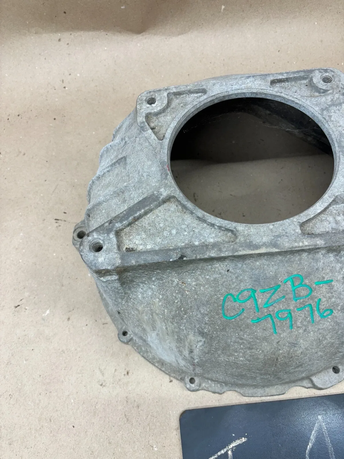 USED OEM FORD FOMOCO FMX SBF ALUMINUM BELL HOUSING F100 MUSTANG COUGAR TORINO V8 image 2