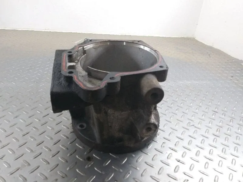 06' Expedition Tail shaft Housing 8-330 5.4L 3V 4WD image 2