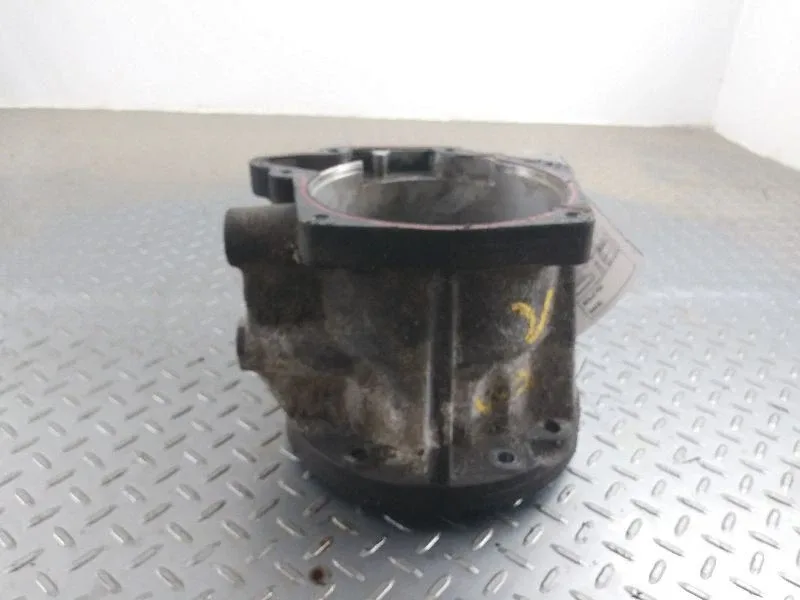 06' Expedition Tail shaft Housing 8-330 5.4L 3V 4WD image 3