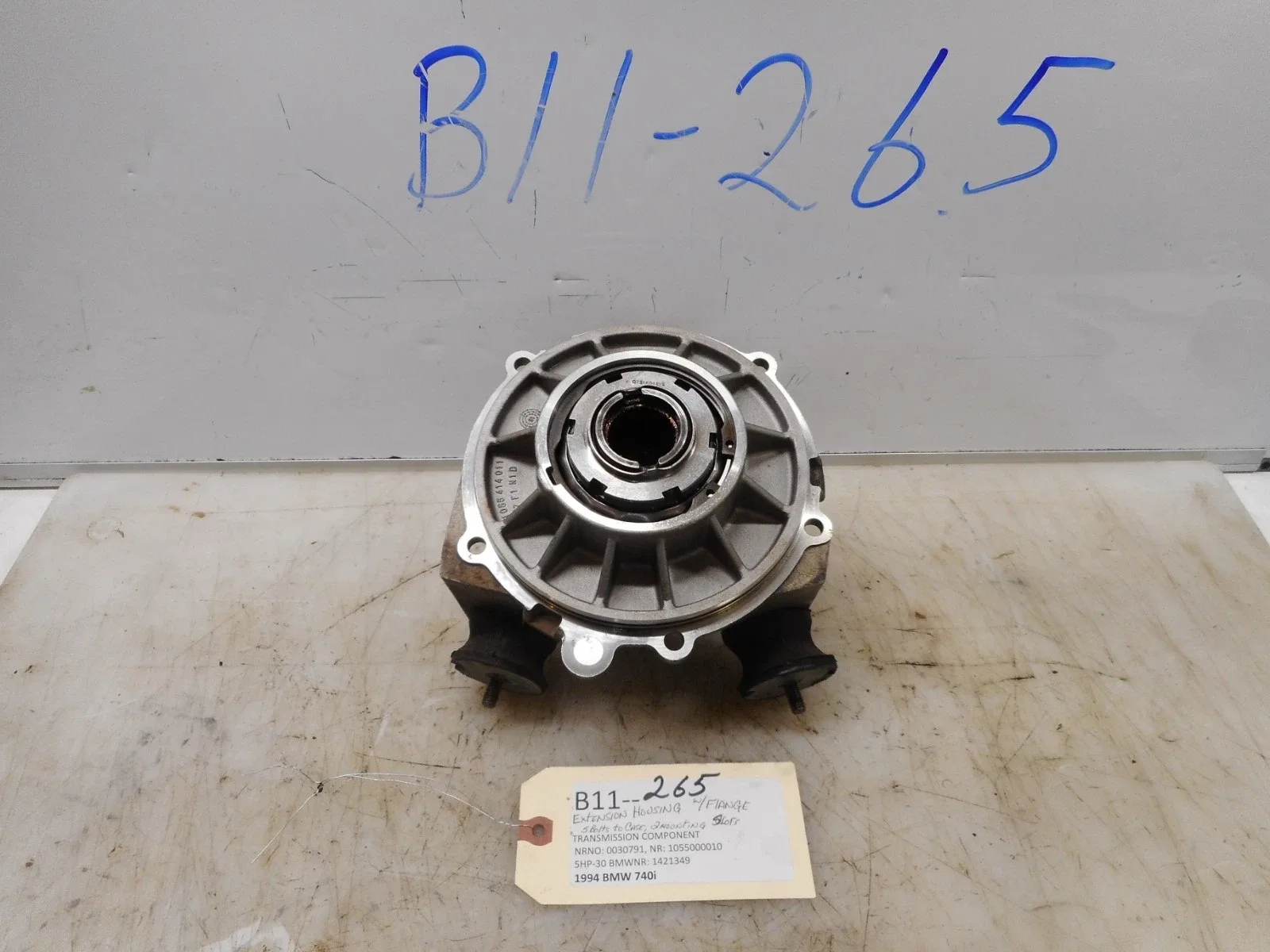 1994 BMW 740I EXTENSION HOUSING W/ FLANGE 5 BOLTS TO CASE, 2 MOUNTING SLOTS