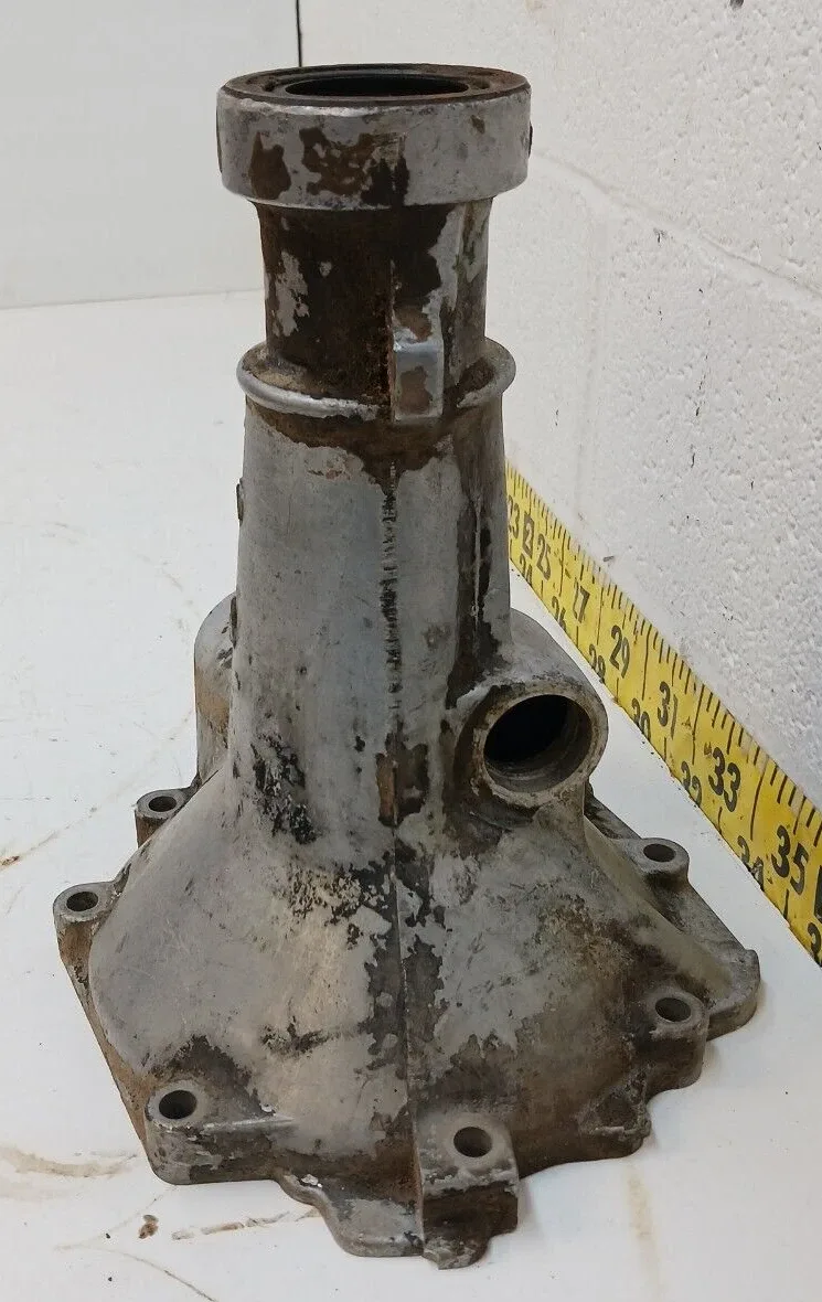 Used OEM Rear Transmission Housing 8616170-FD-3 1957-58 Oldsmobile (SVM160) image 3
