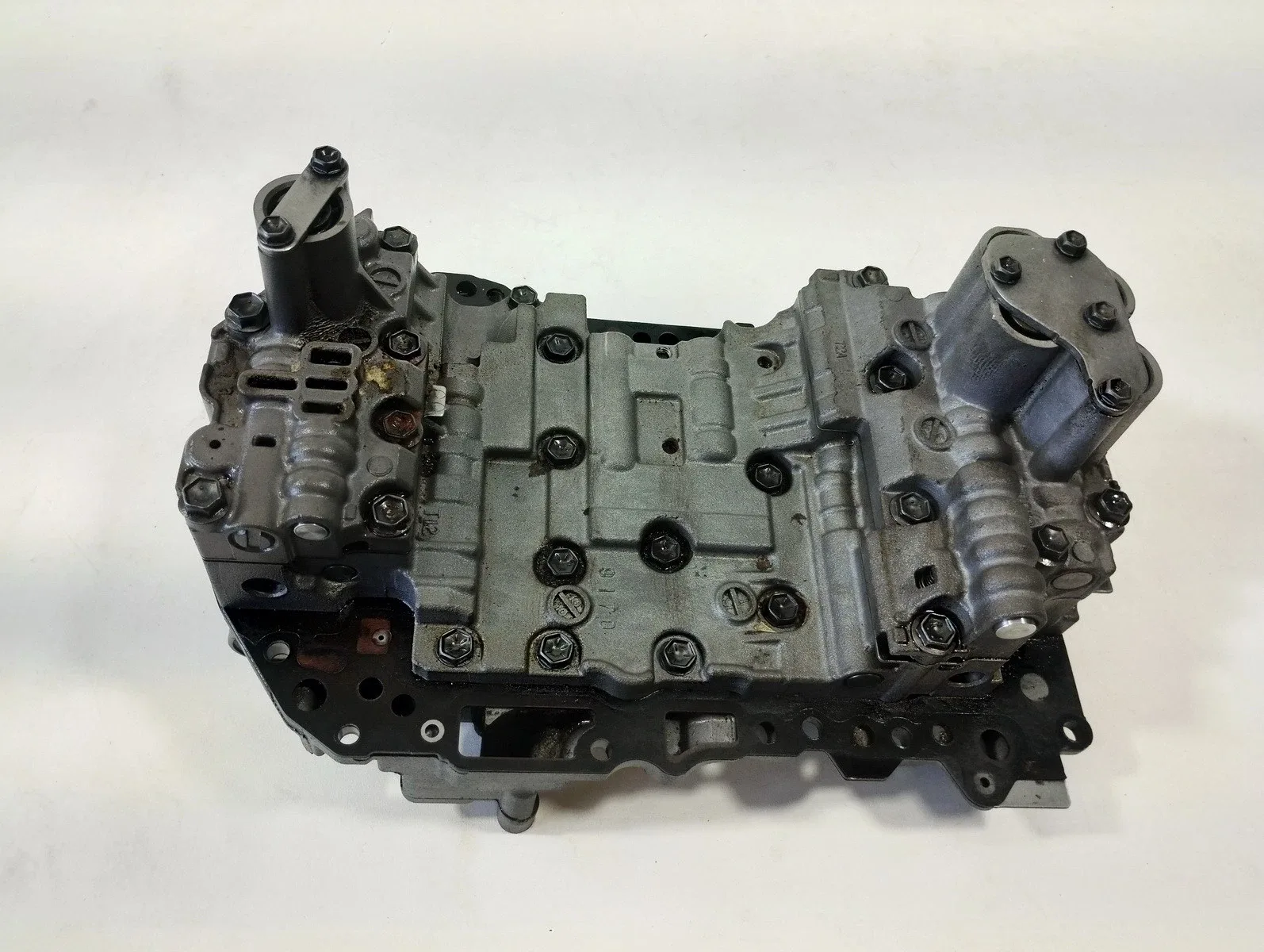 2005-2012 Volkswagen Jetta Transmission Valve Solenoid Body image 2
