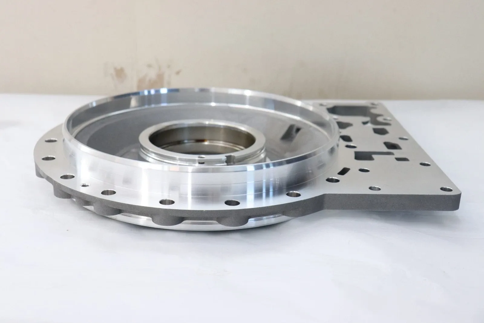 Allison Transmission Stator Housing 29536743 image 3
