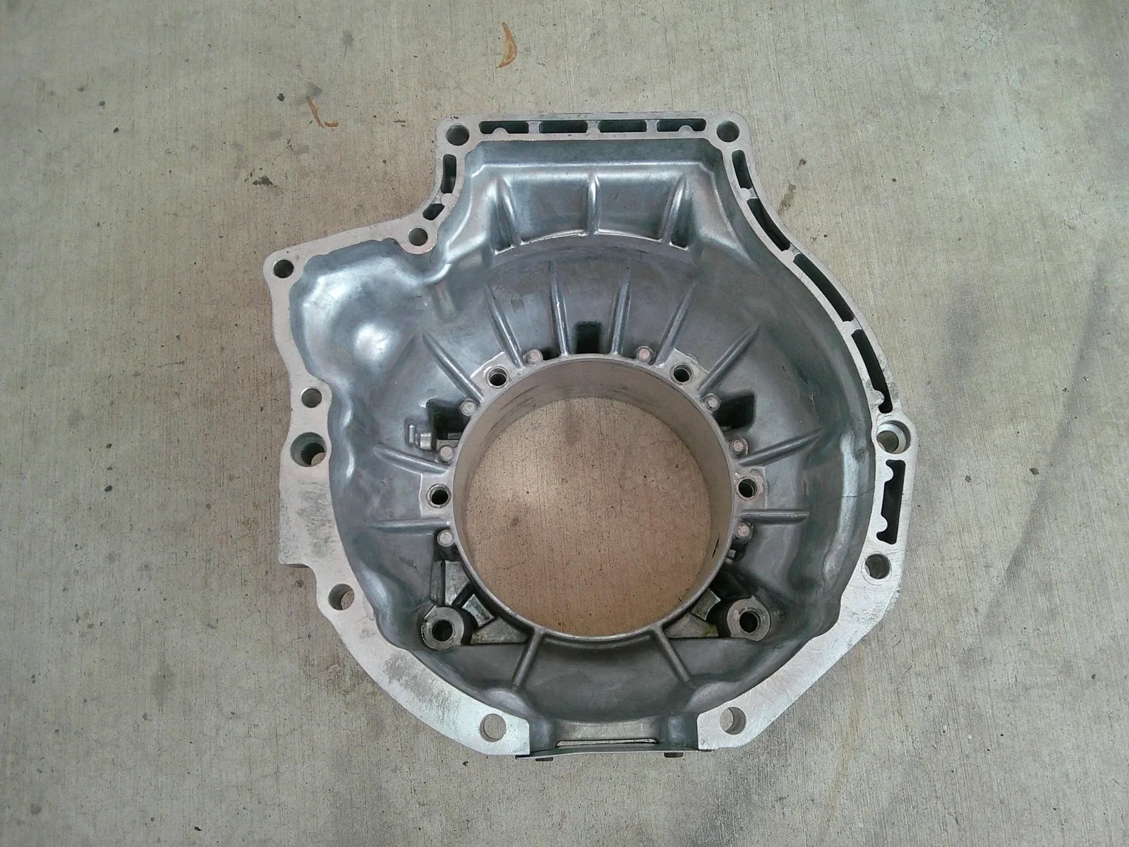 99-05 MAZDA MIATA AUTOMATIC TRANSMISSION BELL HOUSING