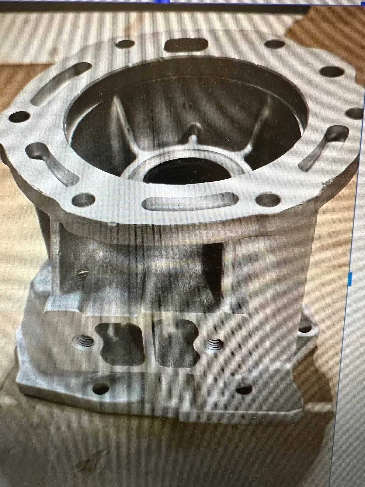 A904 TF6 30TH TRANS CASE 4X4 ADAPTER CASTING 52118077 W 1997-1998