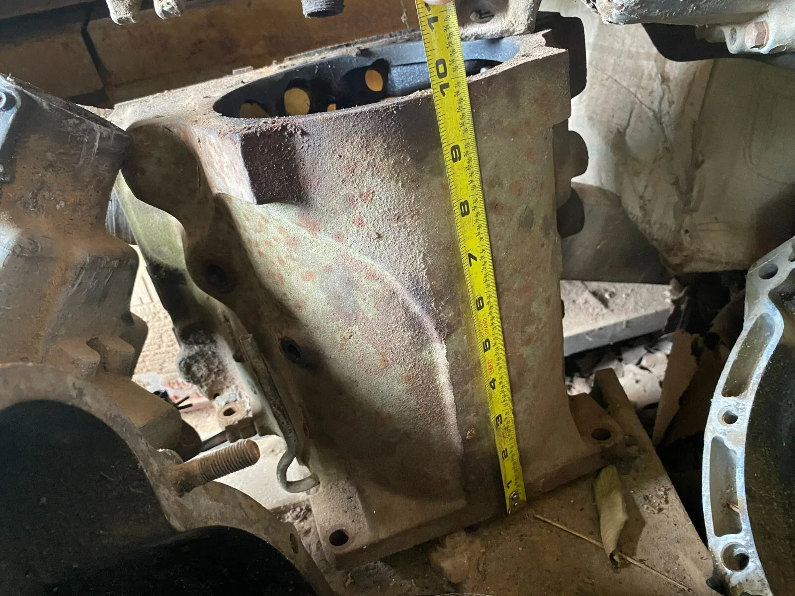 1967 Ford FX Cruise-O-Matic Automatic Transmission small case empty main housing image 2