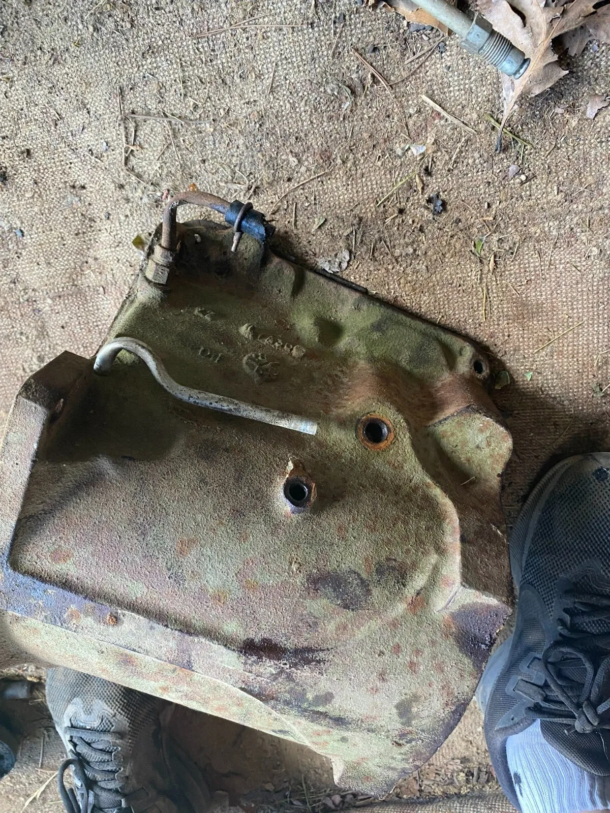 1967 Ford FX Cruise-O-Matic Automatic Transmission small case empty main housing image 4