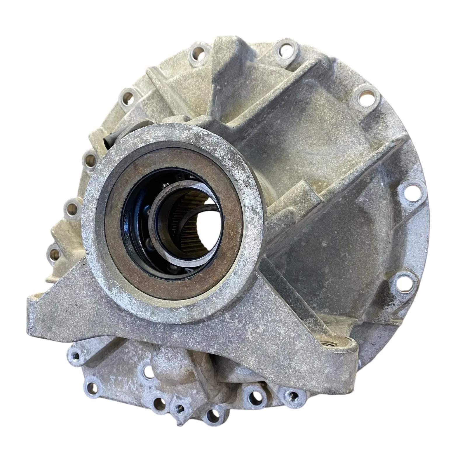 Allison 2400 Tail Housing Casting # 29536309 OEM USED image 2