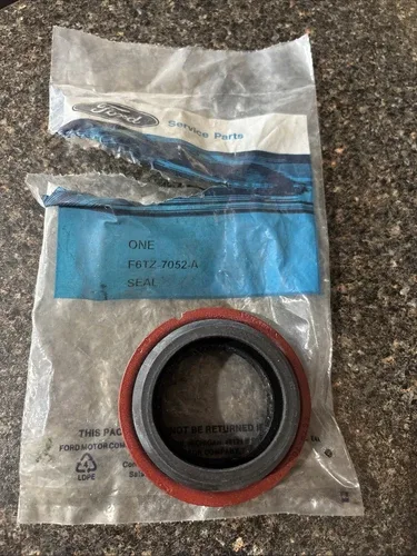 NEW OEM Ford Auto Trans Extension Housing Seal F6TZ-7052-A Ford E4OD 4R100 95-05