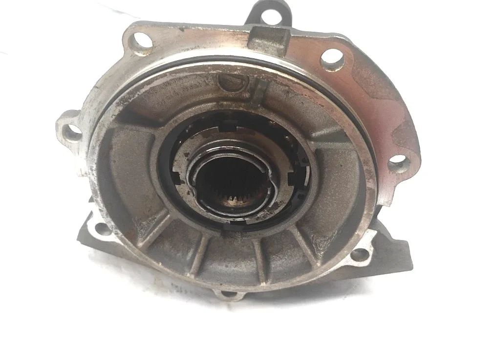 .For ZF5HP19 transmission extension housing w/ yoke casting 105-414-044 image 2
