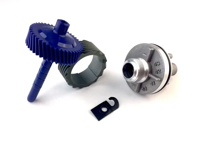 TH400 43T Driven & 15T Drive Speedometer Gears W/ Clip & Housing New
