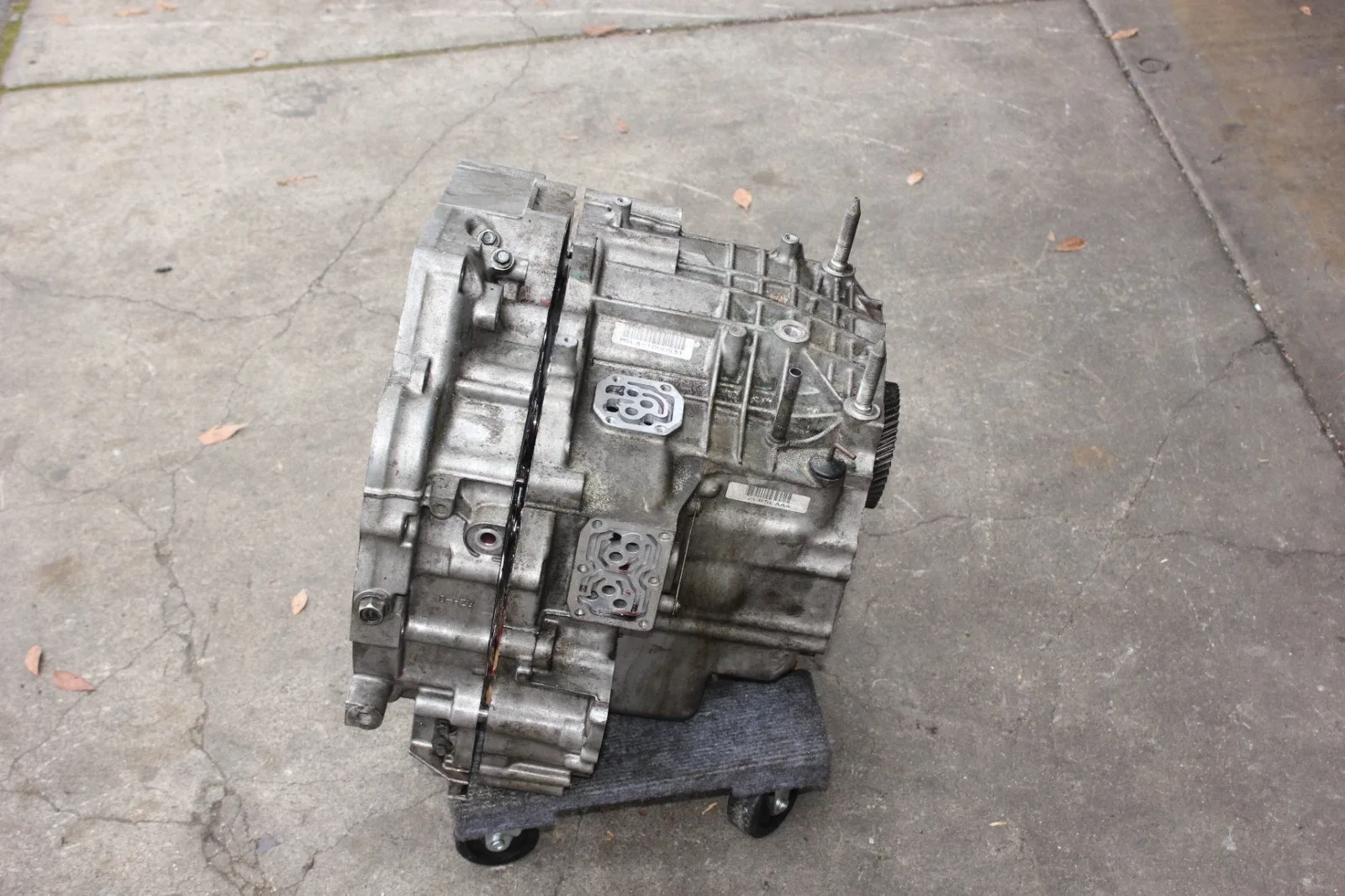 OEM Automatic transmission case housing for 2012-2013 Honda CR-V 21210-R90-000 image 4
